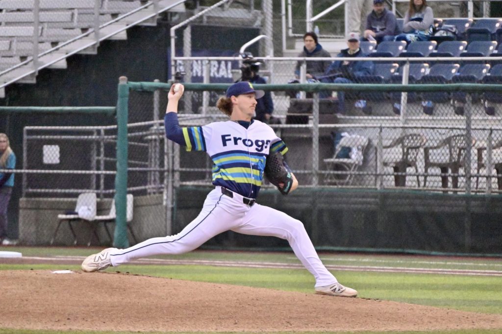 Mariners’ Miller Leads AquaSox to Shut-Out Victory Over&nbsp;Hops