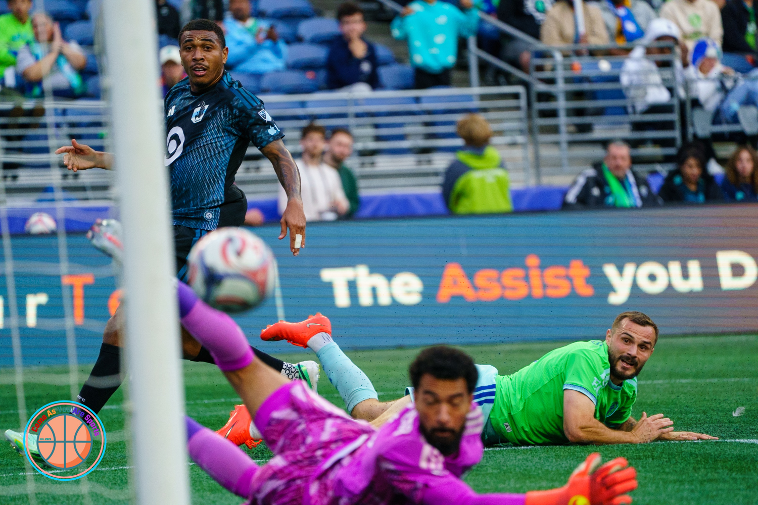 Morris Breaks Scoring Record to Give Sounders 3-1 Victory Over Minnesota&nbsp;United